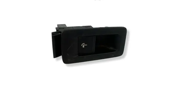 Volkswagen PASSAT B7 Switch for retractable tow bar 7E5959527