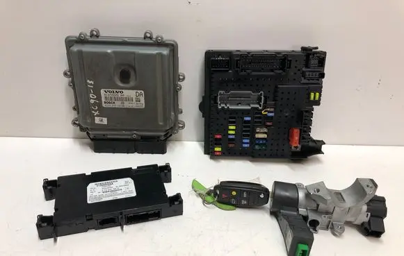 Volvo XC90 Engine ECU kit and lock set 31372225AA 31314469 8621509