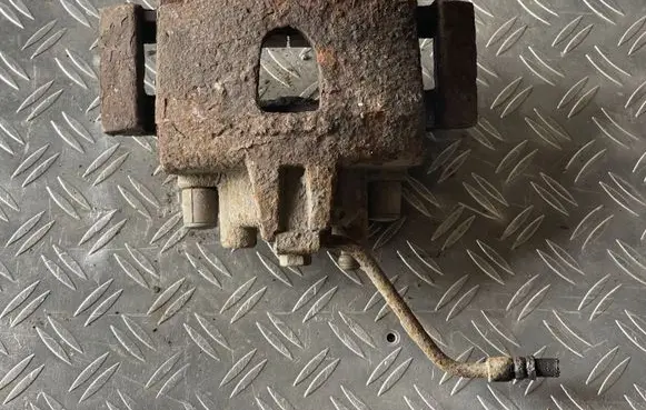 Chrysler Voyager Front brake caliper