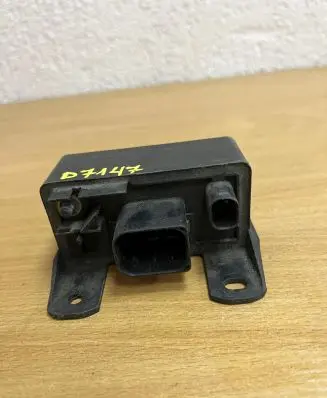 Mercedes-Benz C W202 Other relay 0025450632 D7147