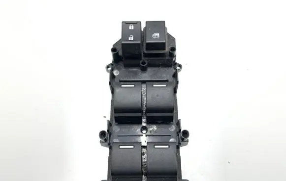 Honda HR-V Electric window control switch 35750-T7S-G31