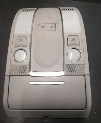 Audi A6 S6 C6 4F Front seat light 4F0947135BQ