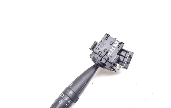 Suzuki SX4 S-Cross Indicator stalk 173744