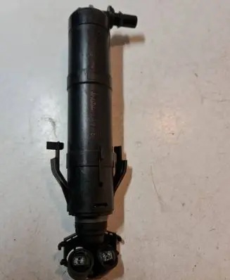 Volkswagen Tiguan Headlight washer spray nozzle A2C94705300 040665