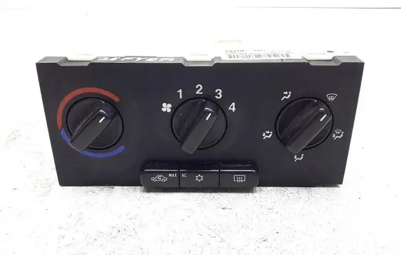 Opel Zafira A Climate control unit