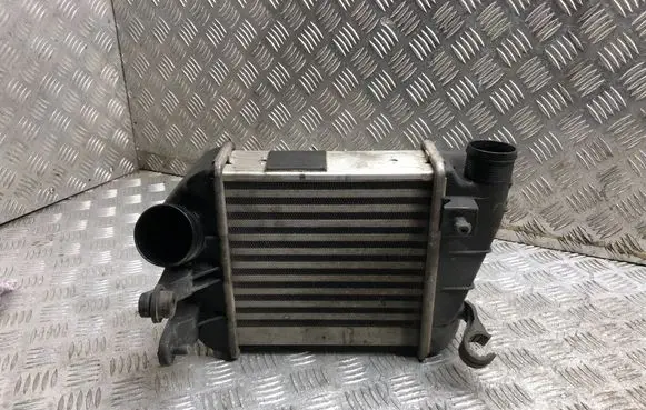 Audi A4 S4 B7 8E 8H Intercooler radiator 8E0145805AD