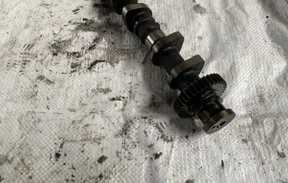 Toyota Land Cruiser (HDJ90) Camshaft 