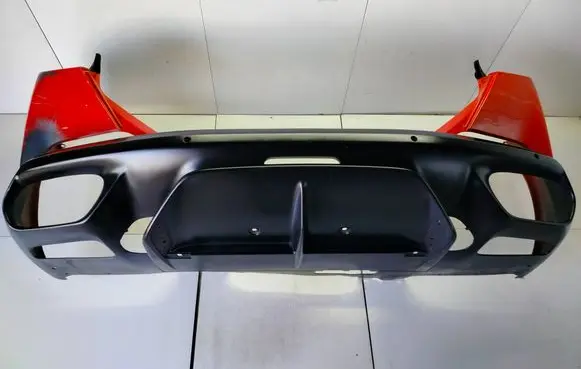 Ferrari Portofino Rear bumper 985837879