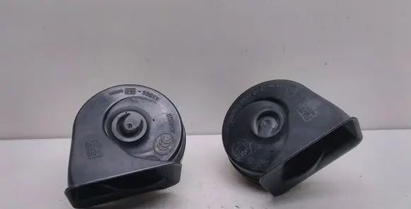 BMW 3 E90 E91 Horn signal E355306