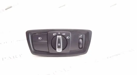 BMW X1 F48 F49 Light switch 6847518