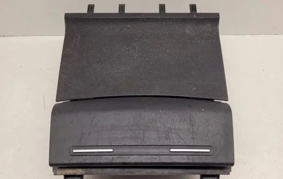 Car ashtray