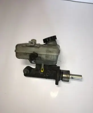 Mercedes-Benz Sprinter W901 W902 W903 W904 Master brake cylinder A0004316401