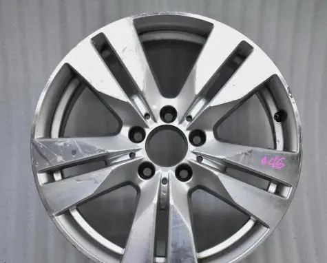 Mercedes-Benz E W212 R17 alloy rim 