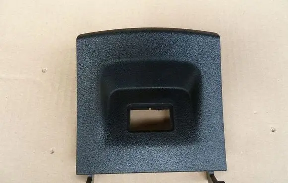 Mercedes-Benz X-class W470 Center console 
