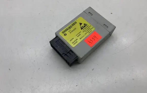 BMW 5 E60 E61 Center console control module 9183233 439066 28137346