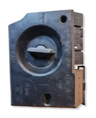 Audi A6 S6 C4 4A Tail light bulb cover holder THK81