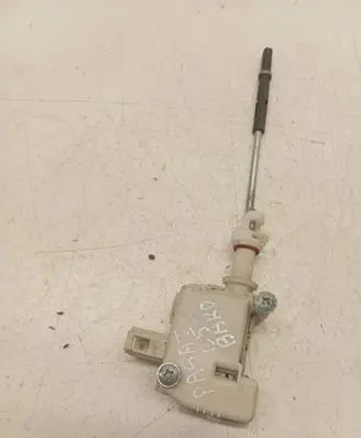 Volkswagen PASSAT B5.5 Central locking motor 3B0810773B 3B0959782