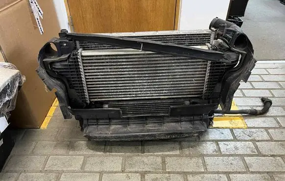 Mercedes-Benz R W251 Radiator set A2515000303 A2515000054