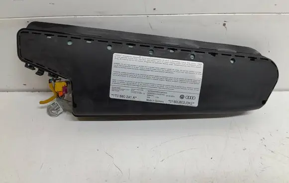 Audi A3 S3 8P Seat airbag 1T0880241A