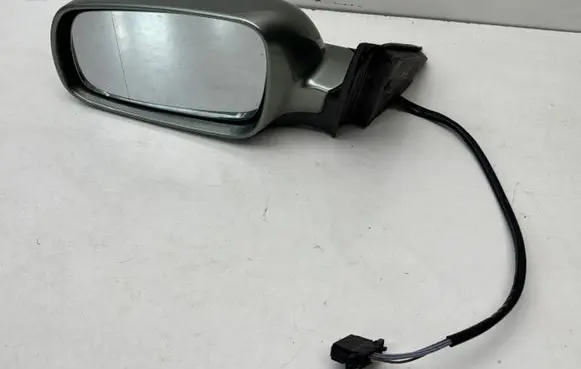 Volkswagen PASSAT B5.5 Front door electric wing mirror 3B0857933