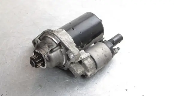 Skoda Yeti (5L) Starter motor 0AH911023A