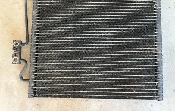 BMW 7 E38 A/C cooling radiator (condenser) 64538391126