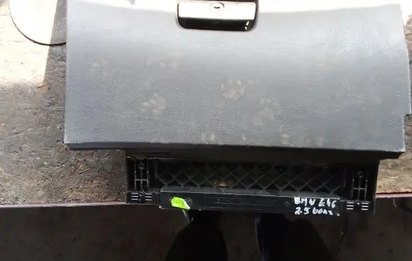 BMW 3 E46 Glove box set 5116rt8201231