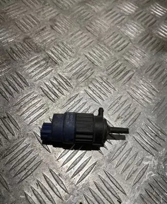 Nissan Navara D40 Windscreen/windshield washer pump 28920