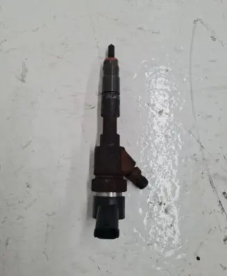 Renault Scenic II - Grand scenic II Fuel injector 8200100272