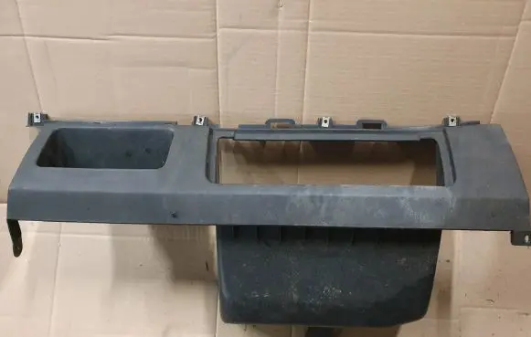 Volkswagen Golf I Dashboard lower bottom trim panel 161857095 161857095A 161857095C