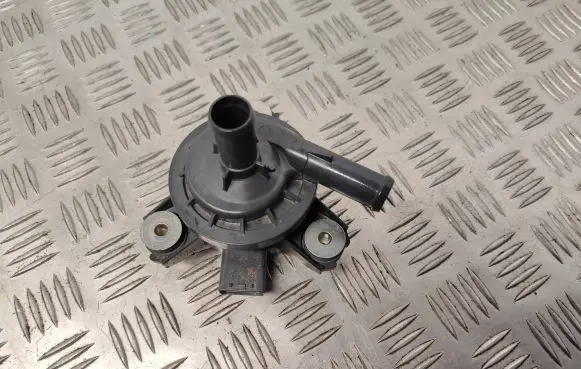 Volvo V60 Electric auxiliary coolant/water pump 31319023