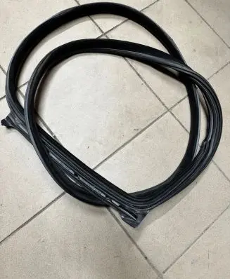BMW 6 F06 Gran coupe Rubber seal rear door 7275315 3716711
