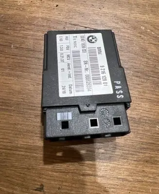 BMW 3 E92 E93 Seat belt adjustment motor 9216128