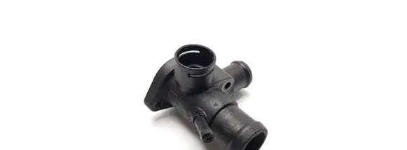 Volkswagen PASSAT B4 Engine coolant pipe/hose 028121133B