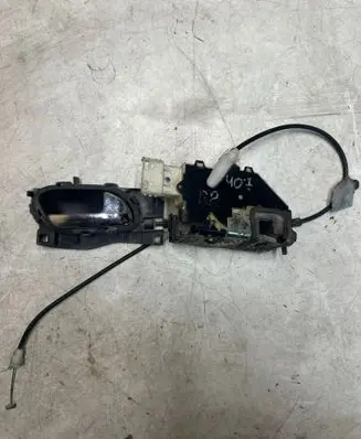 Peugeot 407 Front door lock 9659853780