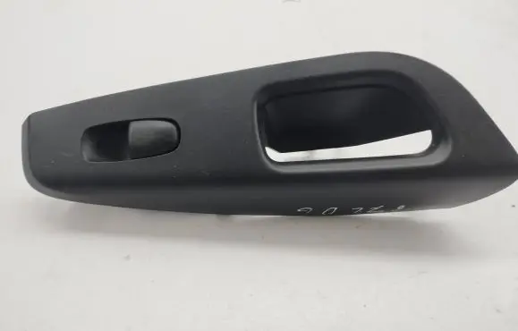 Nissan Juke II F16 Electric window control switch 829606PA0A