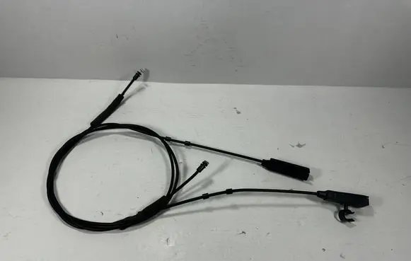 Engine bonnet/hood lock release cable