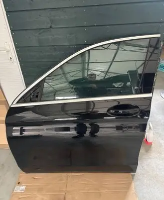 Mercedes-Benz GLC C253 Front door