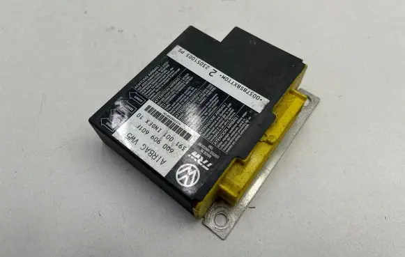 Volkswagen Polo IV 9N3 Airbag control unit/module 6Q0909601F