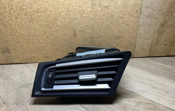 BMW 7 F01 F02 F03 F04 Dashboard side air vent grill/cover trim 9112149 64229112149 9115857