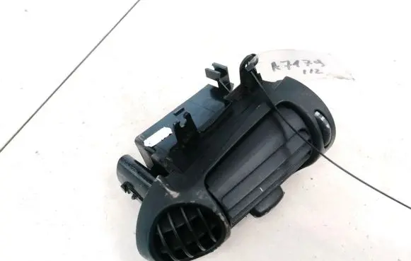 Mercedes-Benz C W203 Dash center air vent grill A2038300254