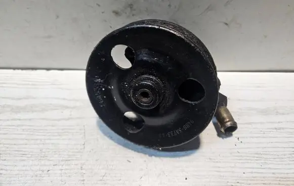 Ford Mondeo MK I Power steering pump 94BB3A733AA 28453S3
