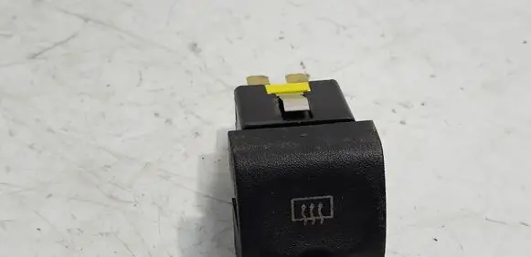 Opel Vectra B Windscreen/window heater switch 90457919
