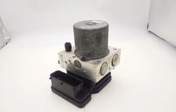 KIA Soul ABS Pump 589102K200
