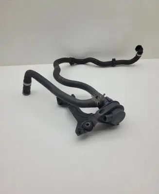 Volvo V40 Electric auxiliary coolant/water pump 31320347