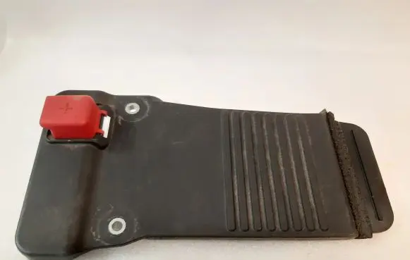 Volvo XC90 Fuse box cover 31353781