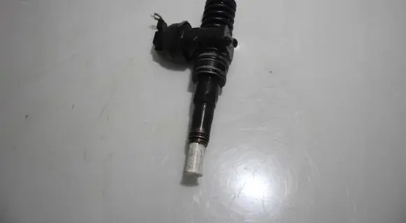 Audi A3 S3 8P Fuel injector 0414720215