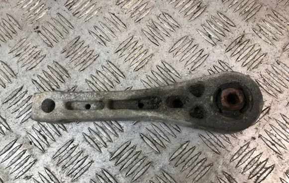 Volkswagen Jetta VI Gearbox mounting bracket 1K0199855B