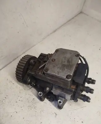 Audi A6 Allroad C5 Fuel injection high pressure pump 