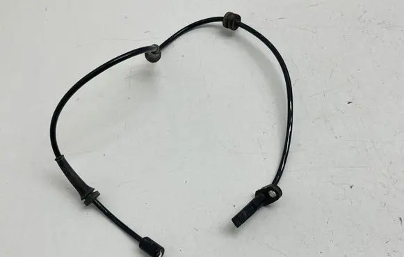 Nissan Qashqai ABS brake wheel speed sensor 